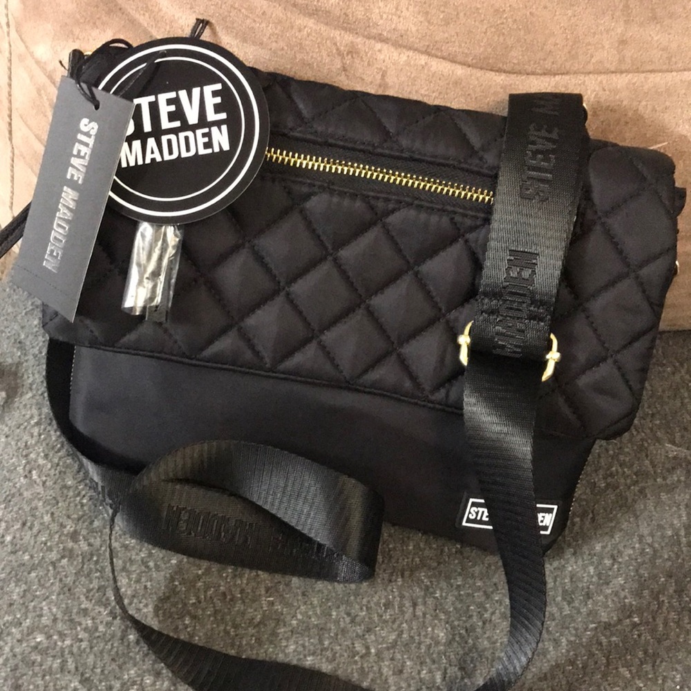 STEVE MADDEN BJODIE BLACK NYLON CROSSBODY CLUTCH - Picture 2 of 9